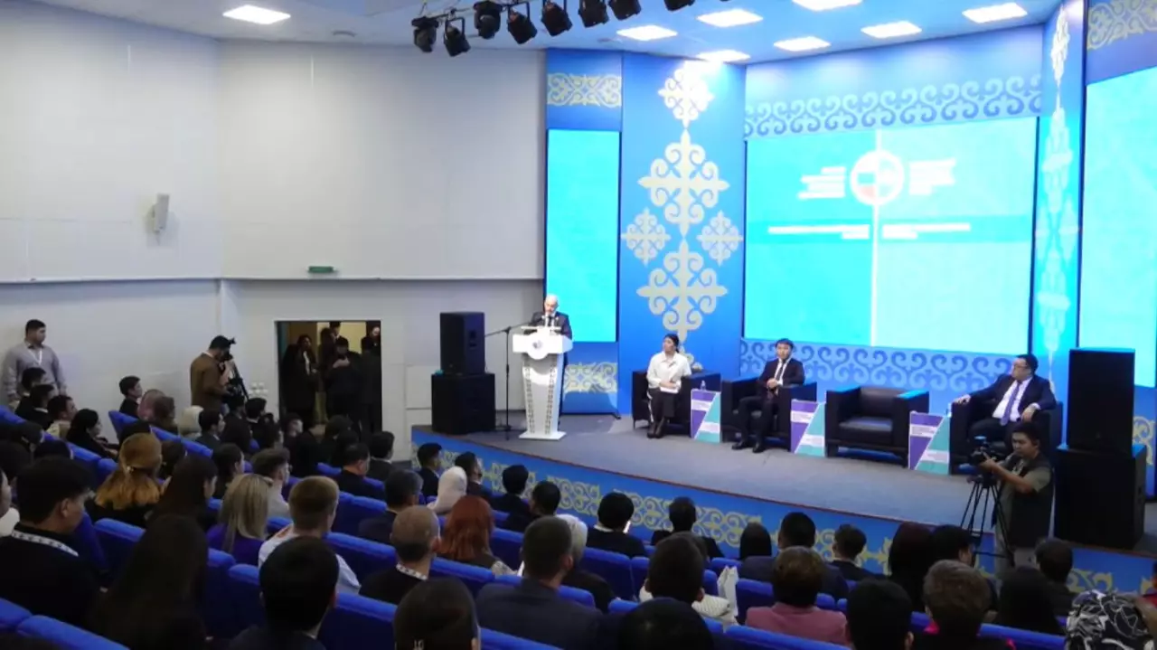 Новые идеи и совместные проекты РК и РФ обсудили в Уральске