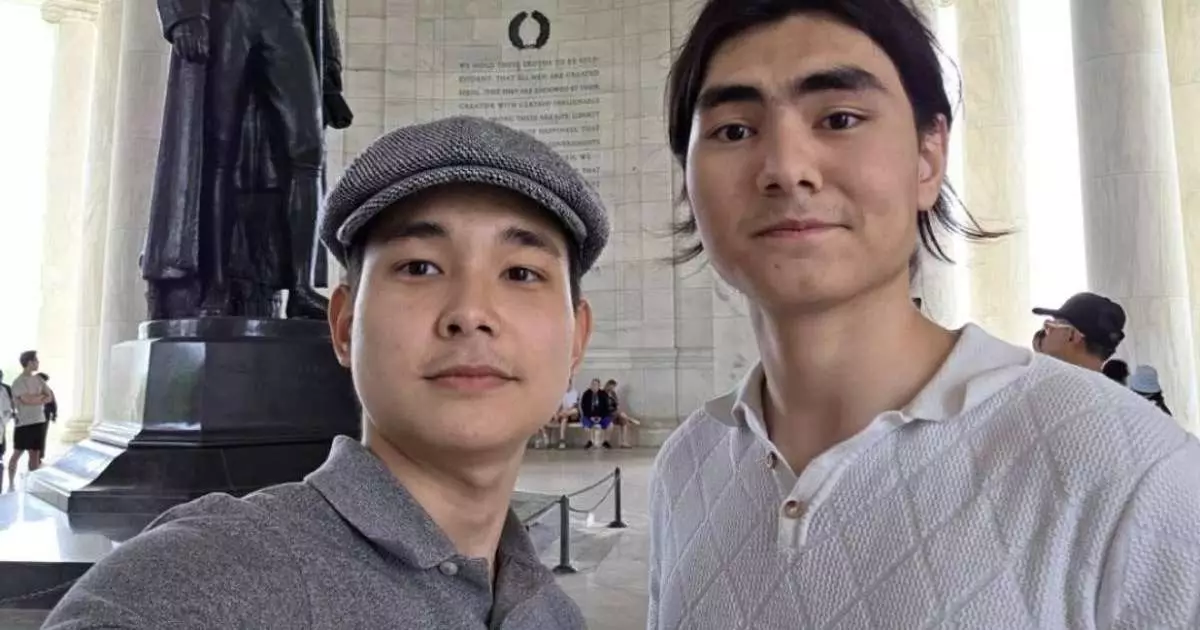  Қазақ студенттері жасаған қосымша танымал болып, атақты Duolingo-ны артта қалдырды 