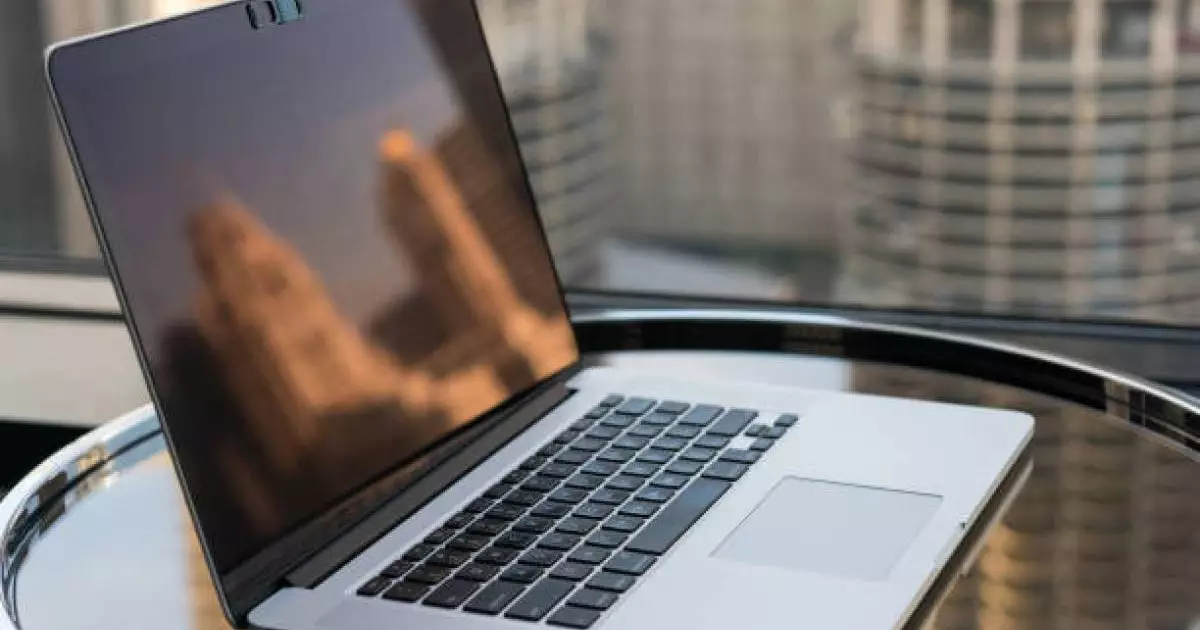  Apple MacBook Pro-ға SIM-карта орнатпақ 