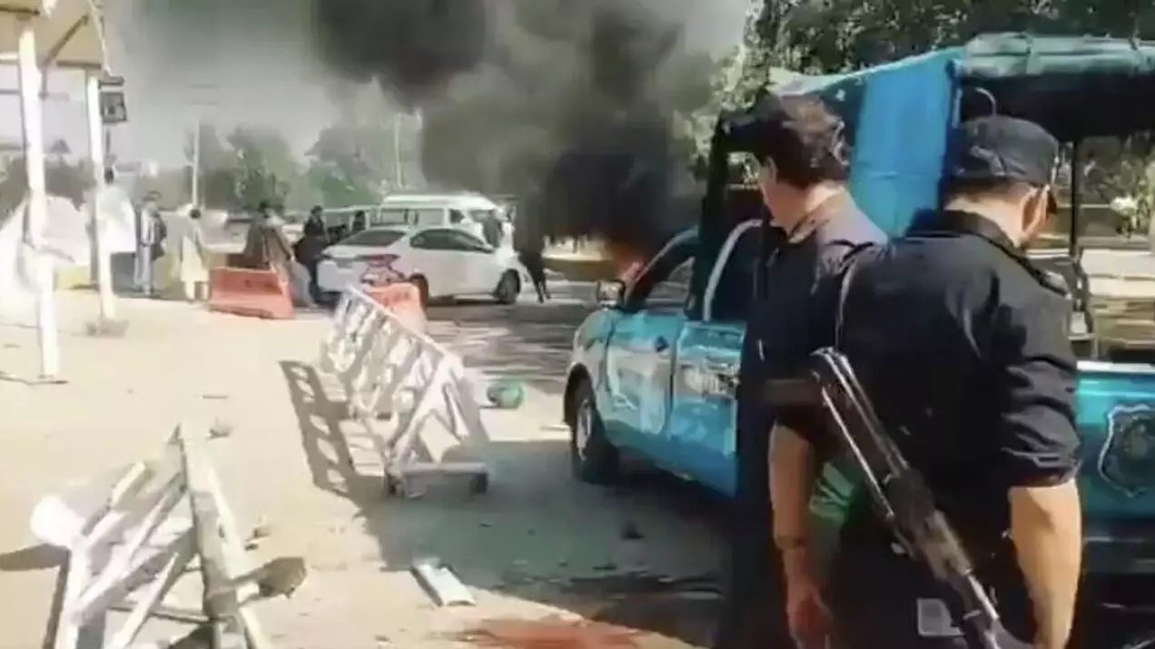 “12 адам қаза  тауып, 27 адам жараланған” - Пәкістандағы сұмдық жарылыс туралы не белгілі? (ВИДЕО)