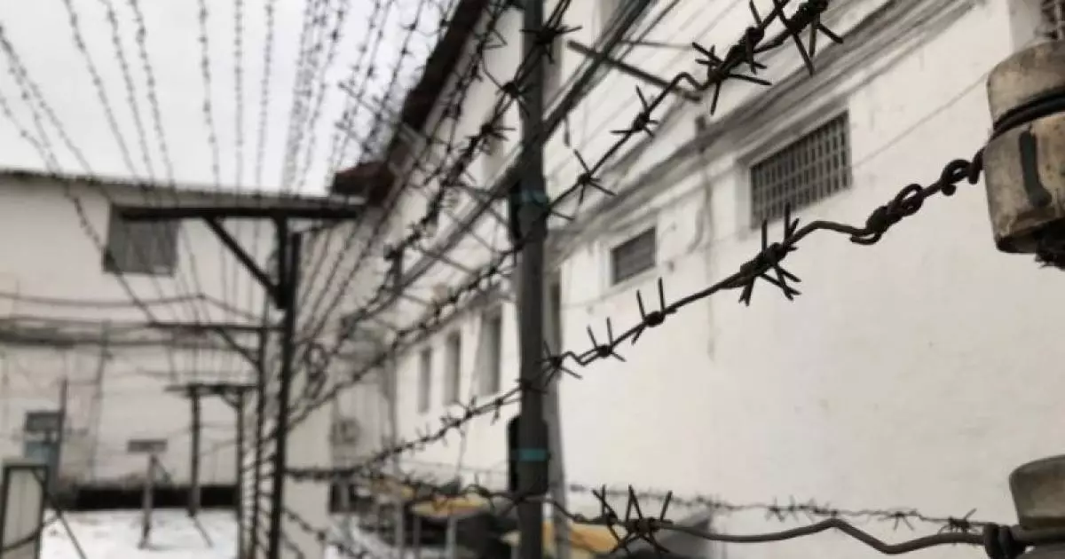  Екібастұзда танысының жүрегіне пышақ сұғып өлтірген әйелге сот үкімі шықты 