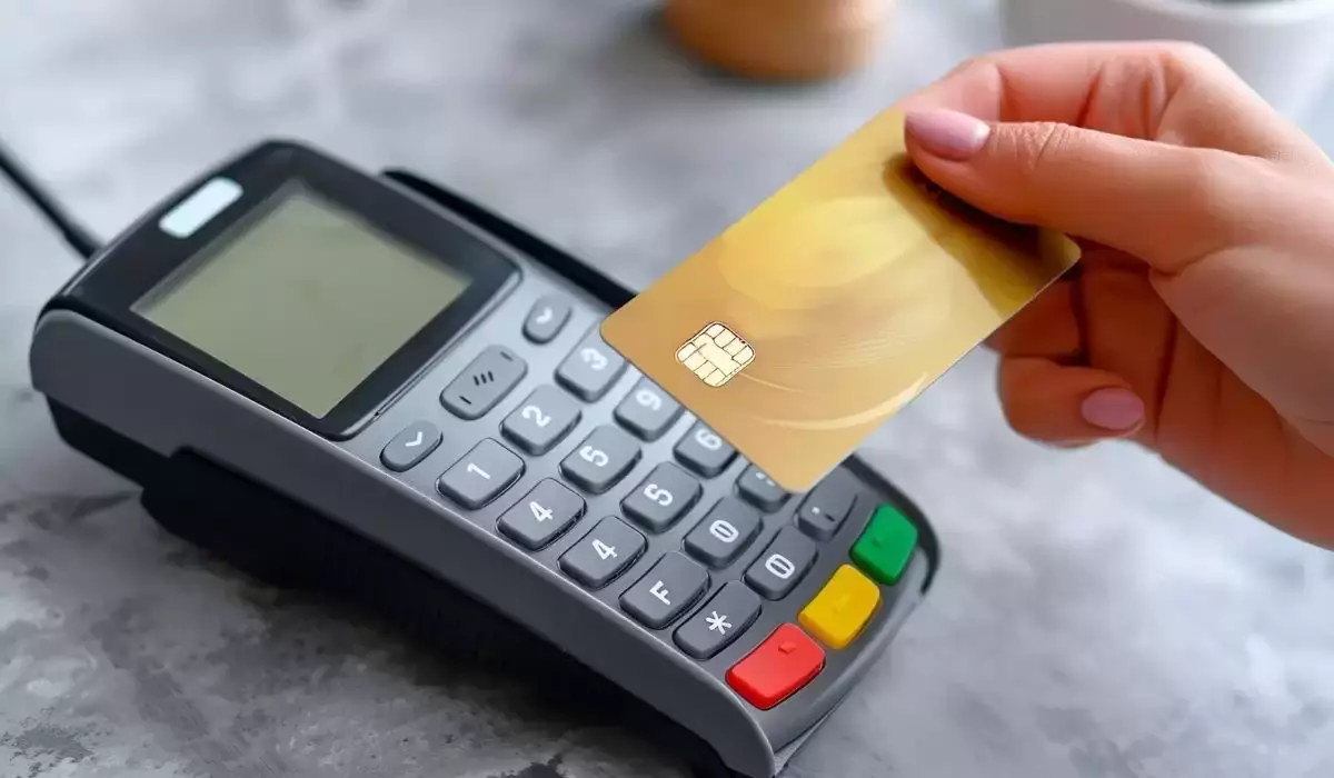 Безналичные платежи продолжают доминировать в Казахстане
