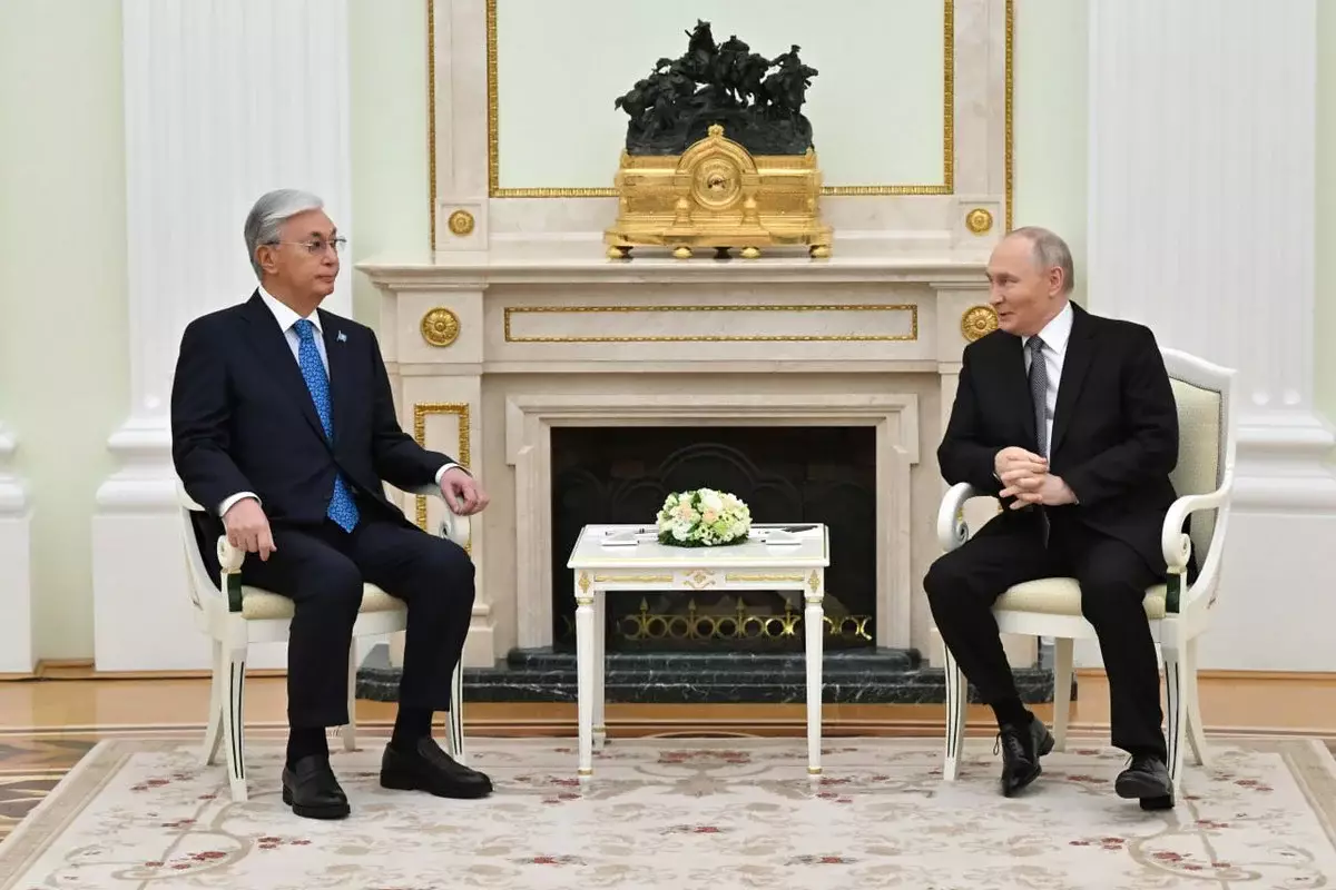 Токаев и Путин провели неформальную встречу в Кремле: что сказали президенты