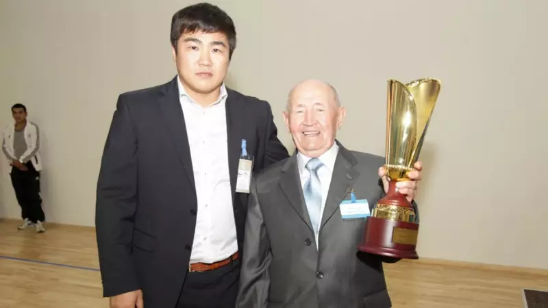 Қазақстан боксының ардагері 98 жасында дүниеден озды