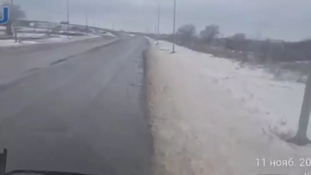 Движение ограничили на участках автодорог в двух областях