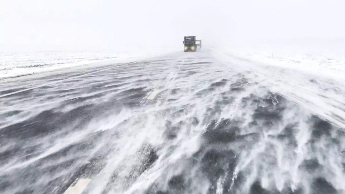 12 қараша: қай өңірлерде жолдар ашылды?