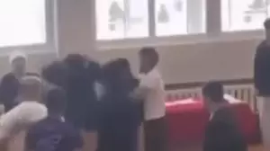 Степногорскіде балалардың көзінше төбелескен бапкерлер жазаға тартылды