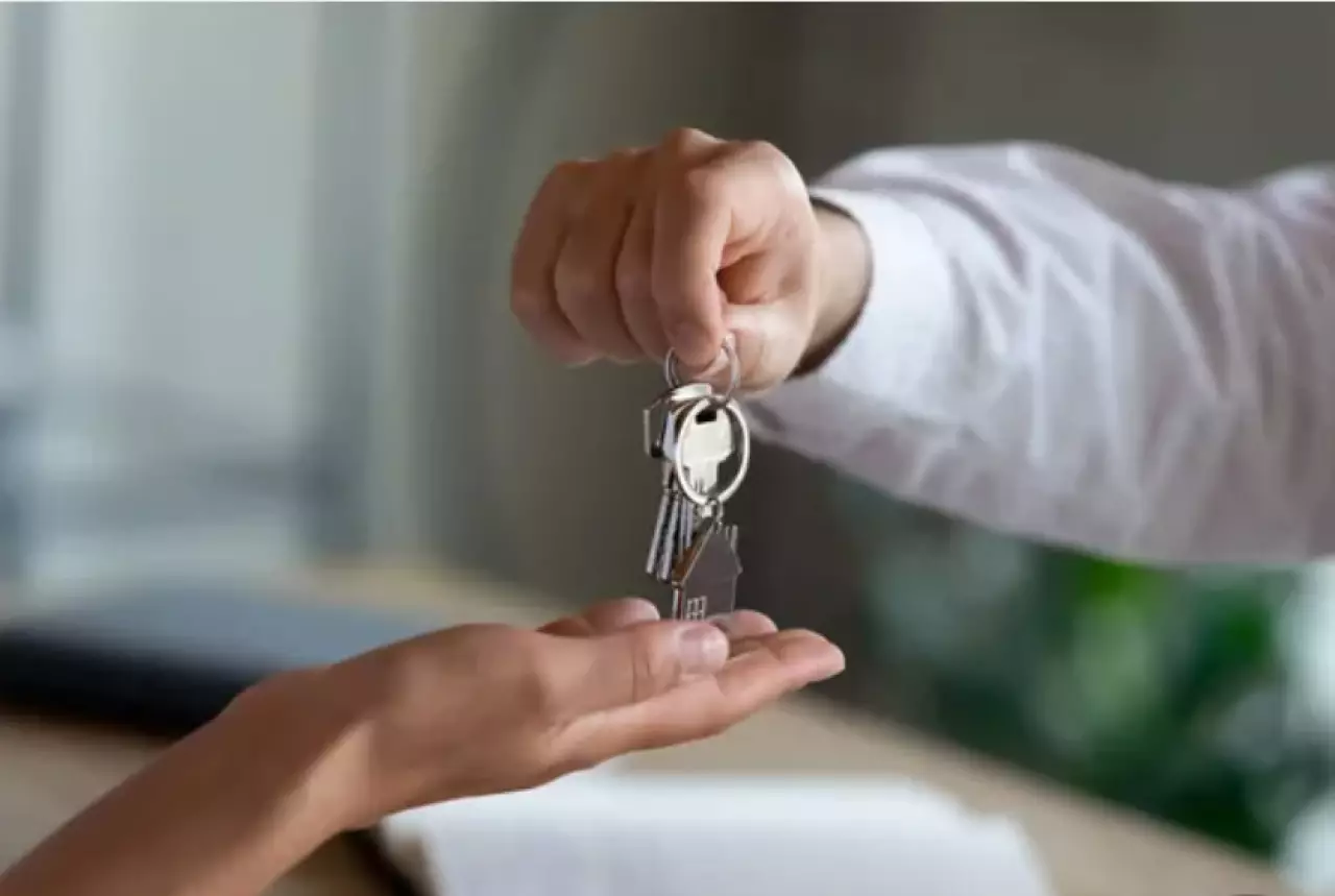 Недостроенные квартиры для очередников «закупили» в Аксу