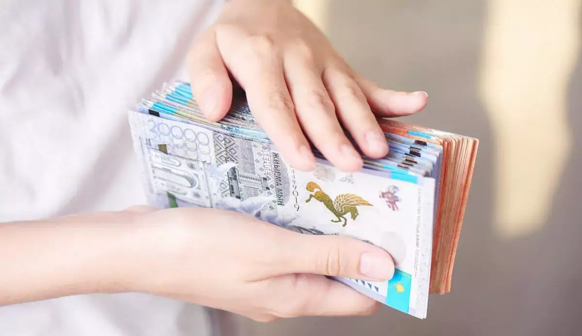 Кредиты на сотни миллионов приостановлены в Казахстане - новости на Lada.kz 12.11.2025