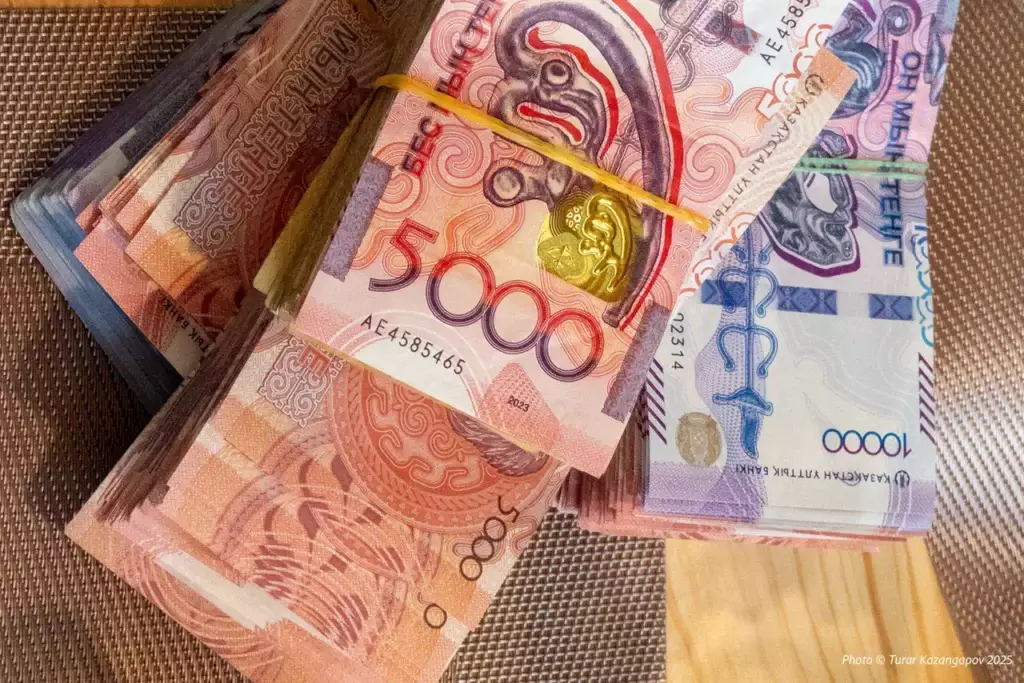 Минтруд назвал самые высокооплачиваемые должности в Казахстане