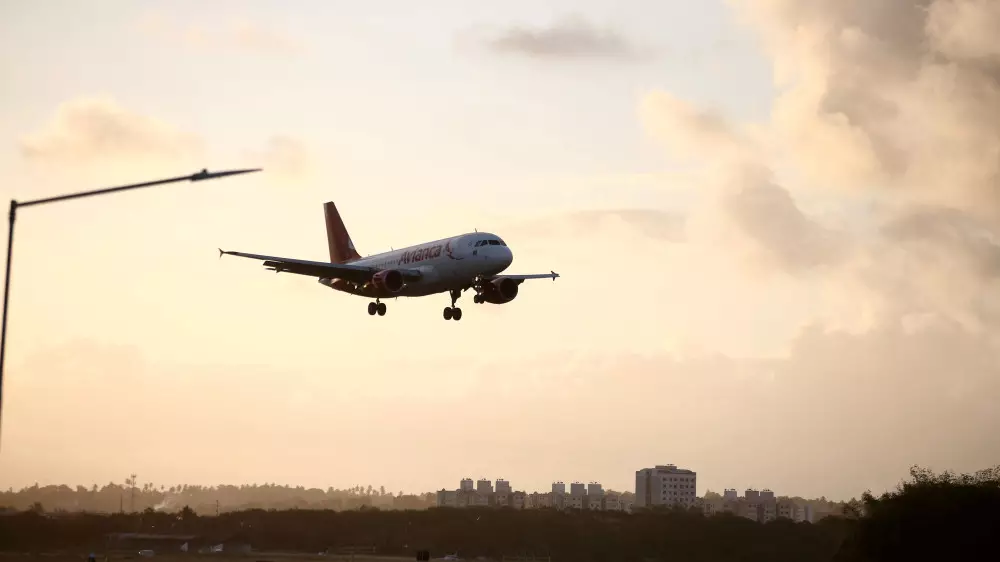 Цены на авиабилеты лоукостера вызвали вопросы у казахстанцев