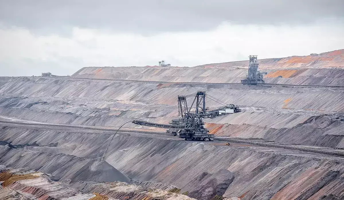 Электронные аукционы, ужесточение контроля над добычей: Мажилис принял новый закон о недрах