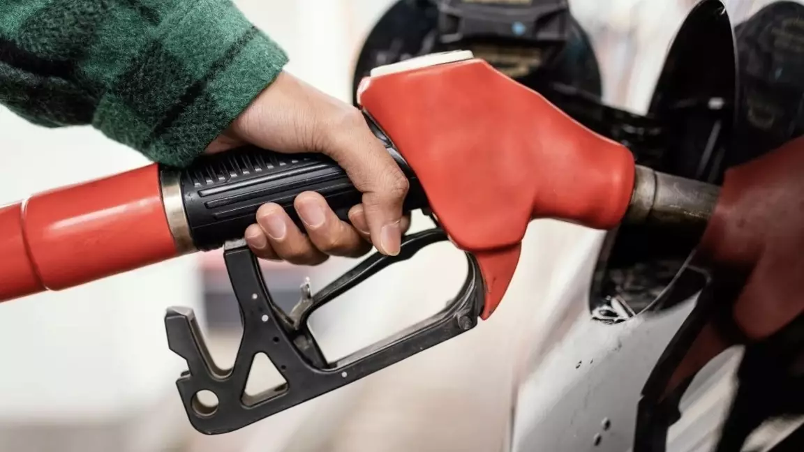 Қазақстанда бензин мен дизель отынын шетелге шығаруға тыйым салынды