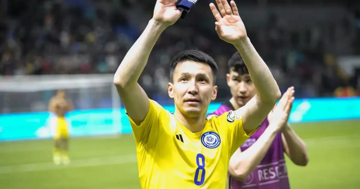  «Жылағанымды халыққа көрсеткісі келмеді»: Асхат Тағыберген ұлттық құрамадан кетерде кімнің қолдау білдіргенін айтты 