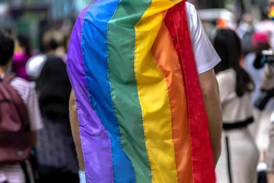 Кочетов объяснил, как будут маркироваться фильмы и книги с ЛГБТ-контентом