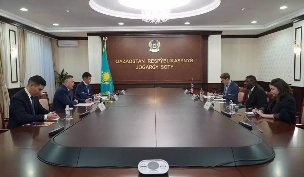 Верховный суд Казахстана укрепляет международное сотрудничество с Оксфордом