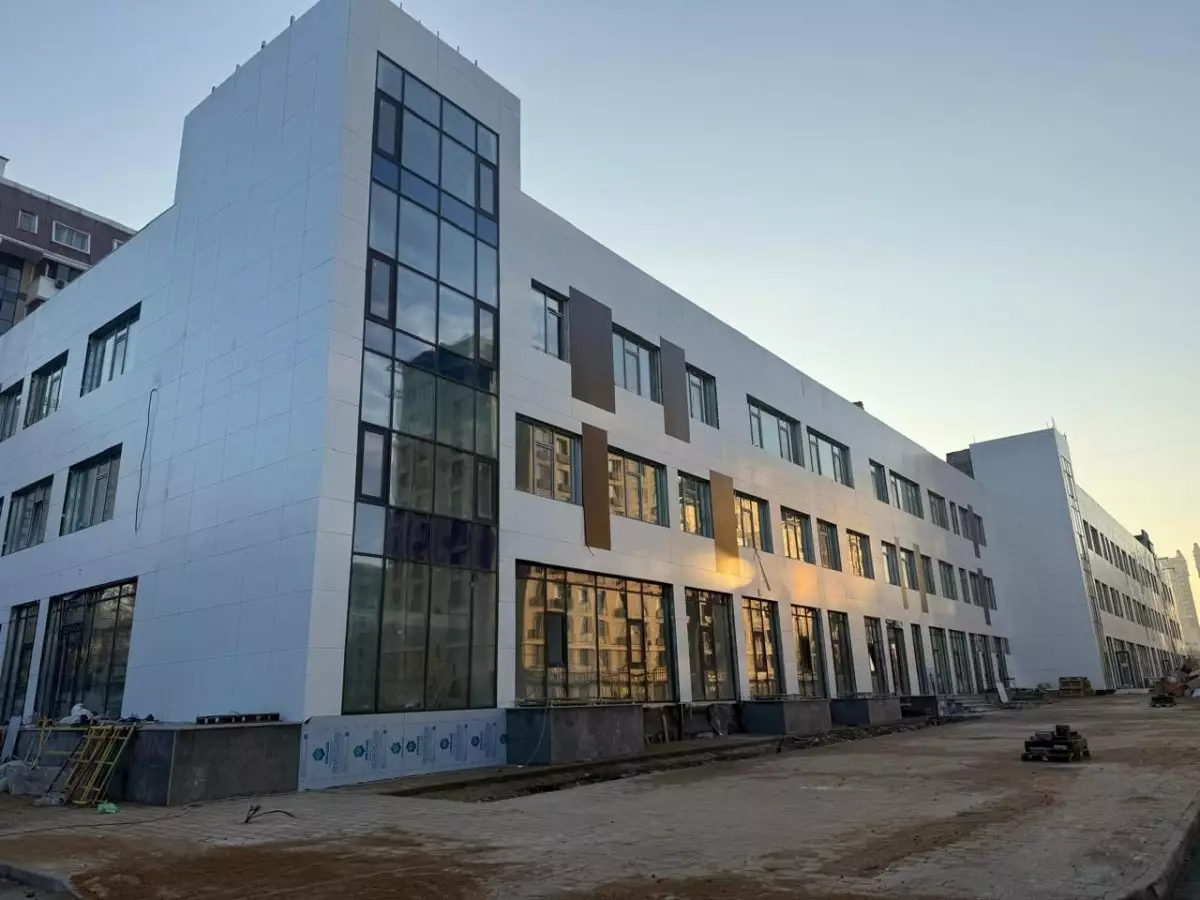 Алматының Бостандық ауданында жаңа емхананың құрылысы аяқталуға жақын