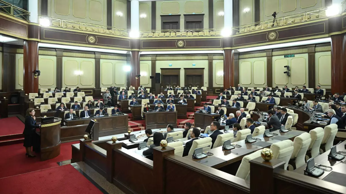 Депутат өзіне және әріптестеріне жасалған шабуыл туралы айтты