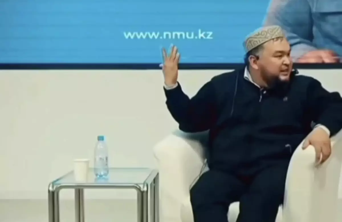 «Педофилдің болуы - Алланың барына дәлел»: Желіде белгілі имамның сөзі дау тудырды (ВИДЕО)