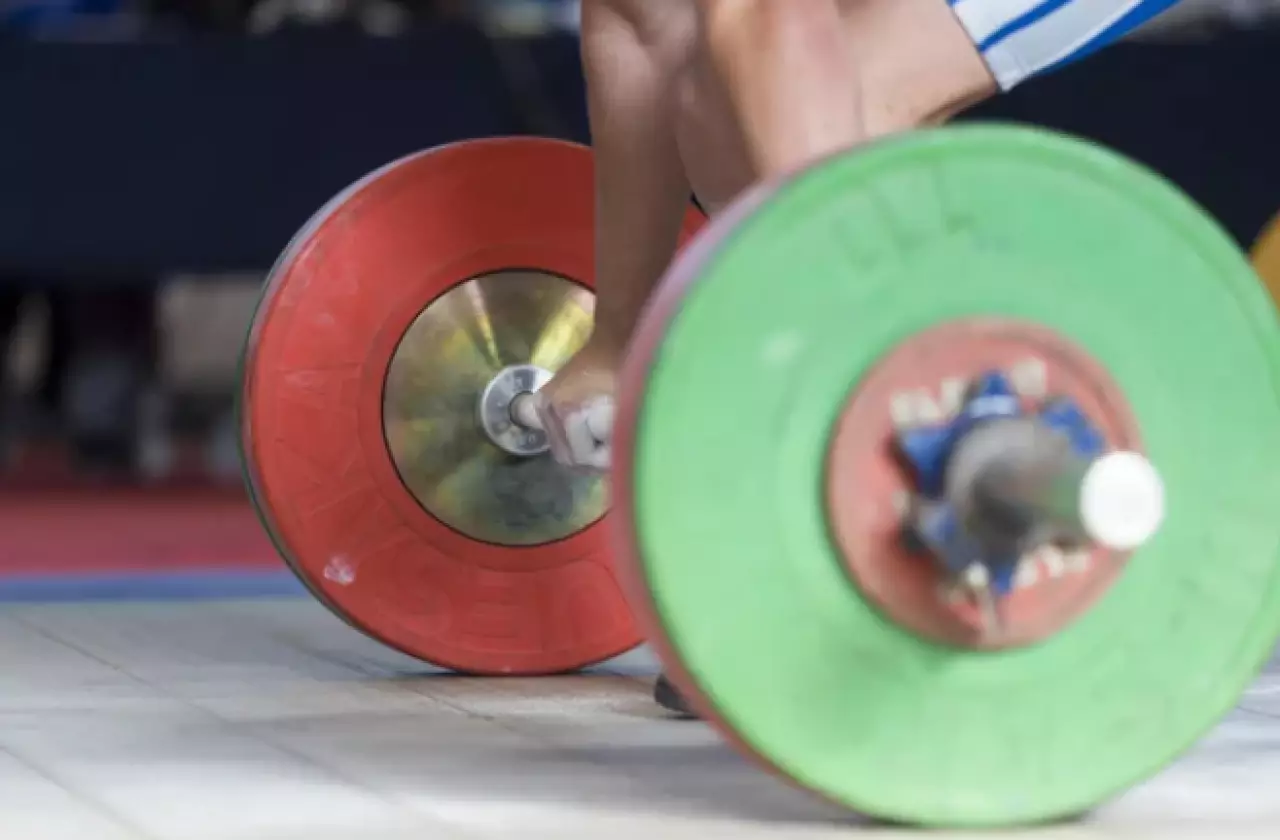 Казахстанский штангист завоевал бронзу Игр исламской солидарности
