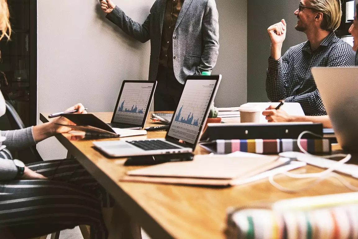 ИИ и цифровизация меняют рынок труда: Токаев о профессиях будущего