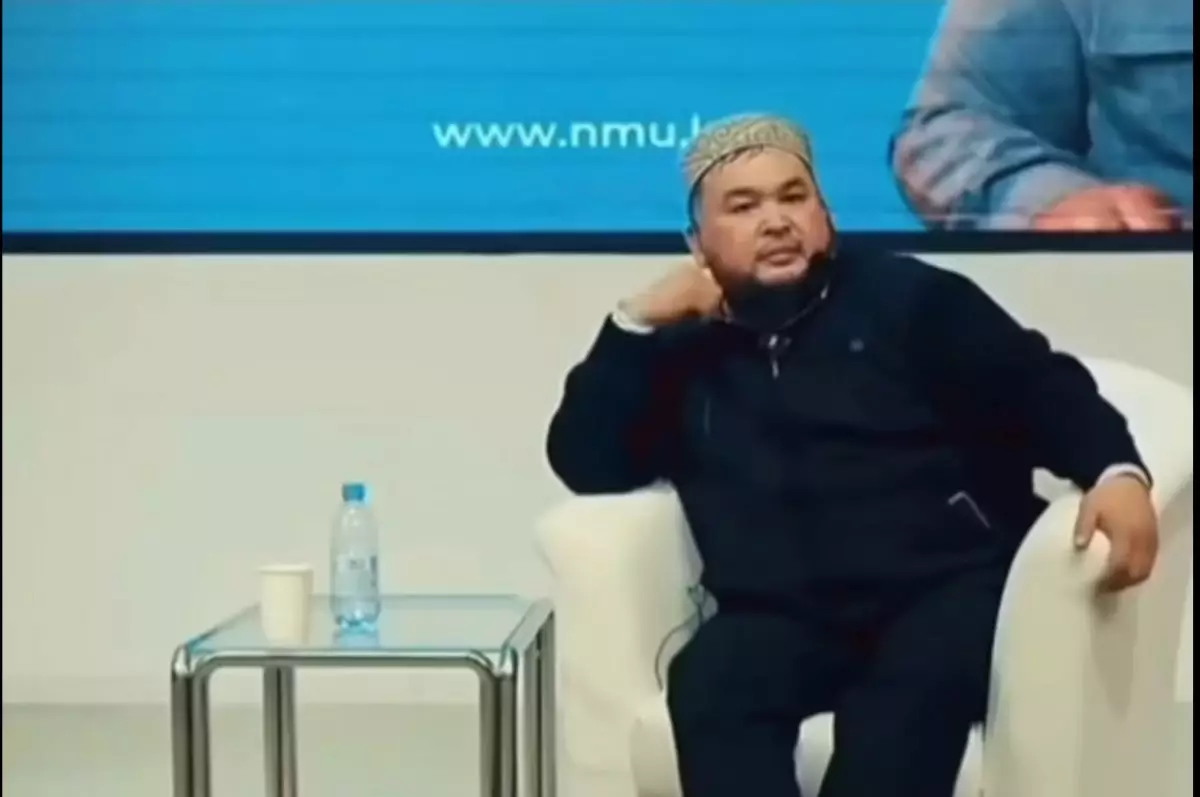 «Педофилия – доказательство существования Аллаха»: фраза преподавателя вызвала бурю возмущения