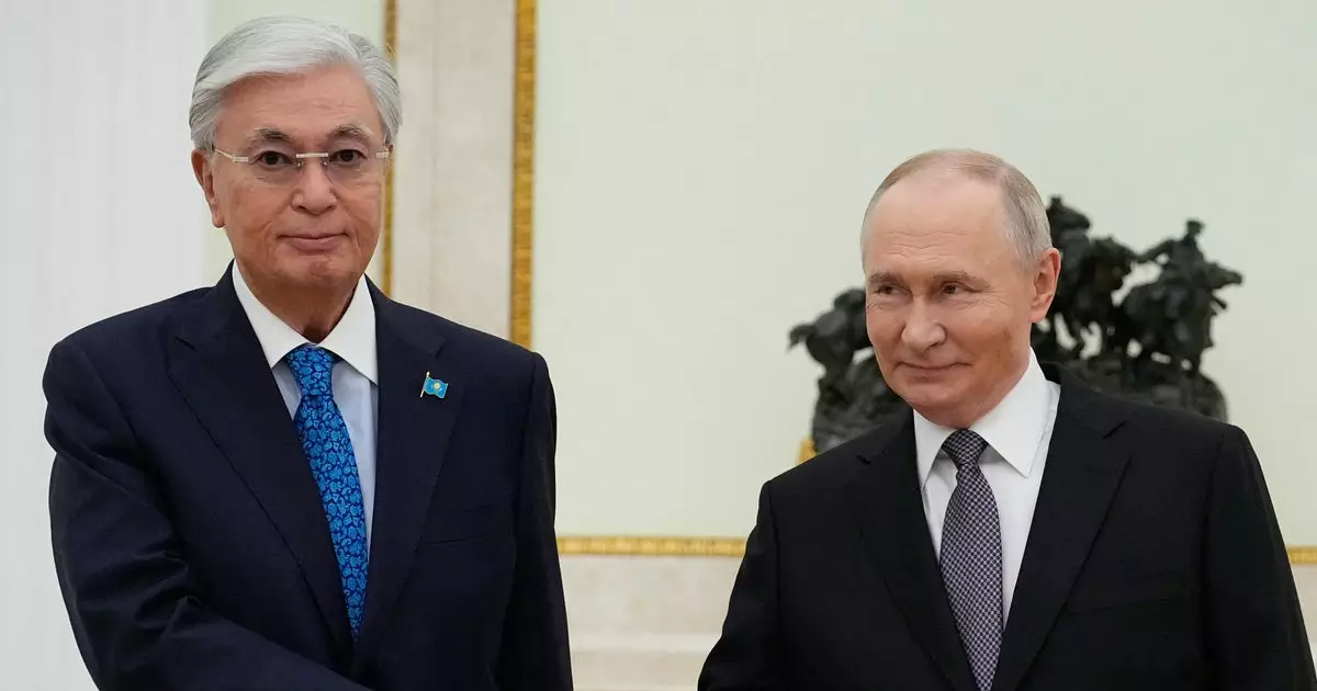 В Казахстане продвигают закон в стиле России о запрете пропаганды нетрадиционных отношений.