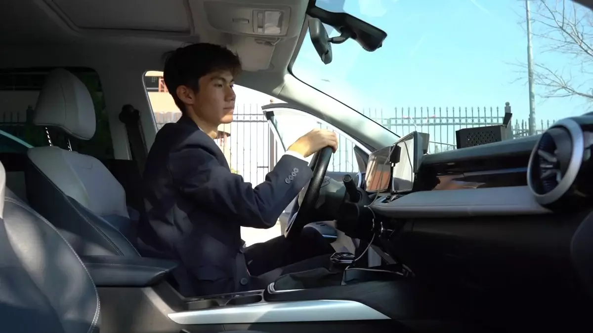 Жүргізушіні бақылайды: шымкенттік оқушылар ерекше құрылғы ойлап тапты