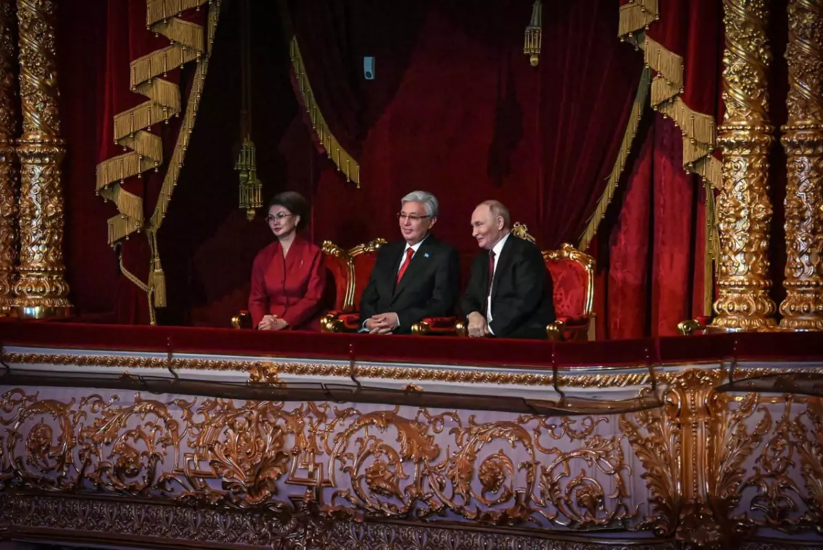 Президенты Казахстана и России посетили Гала-концерт мастеров искусств