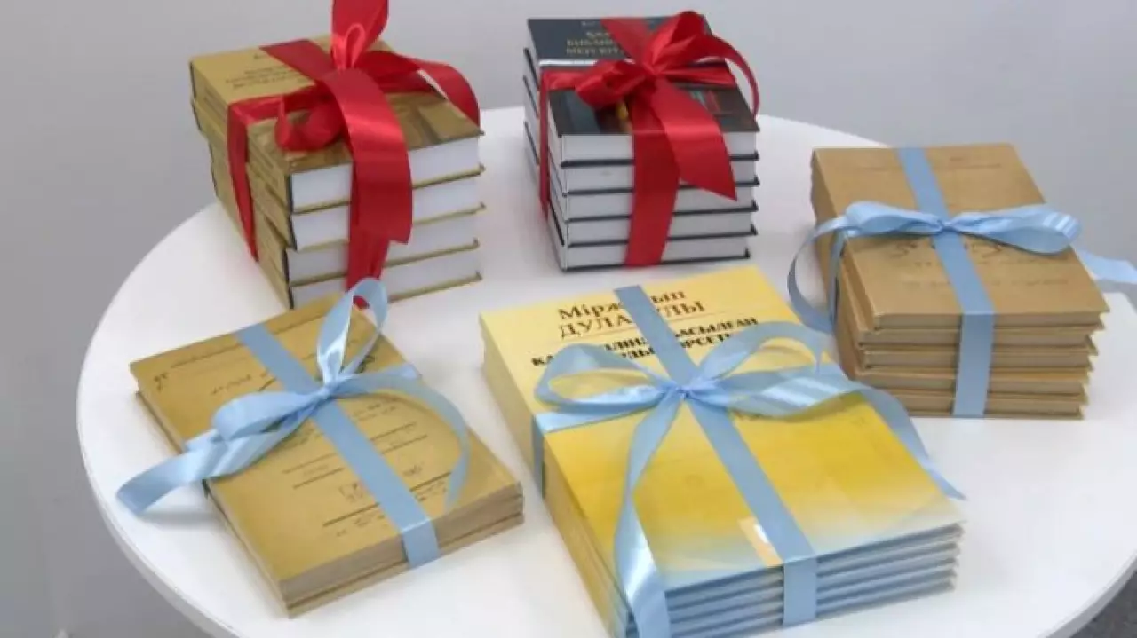 Первый каталог книг Мыржакыпа Дулатова вышел в свет