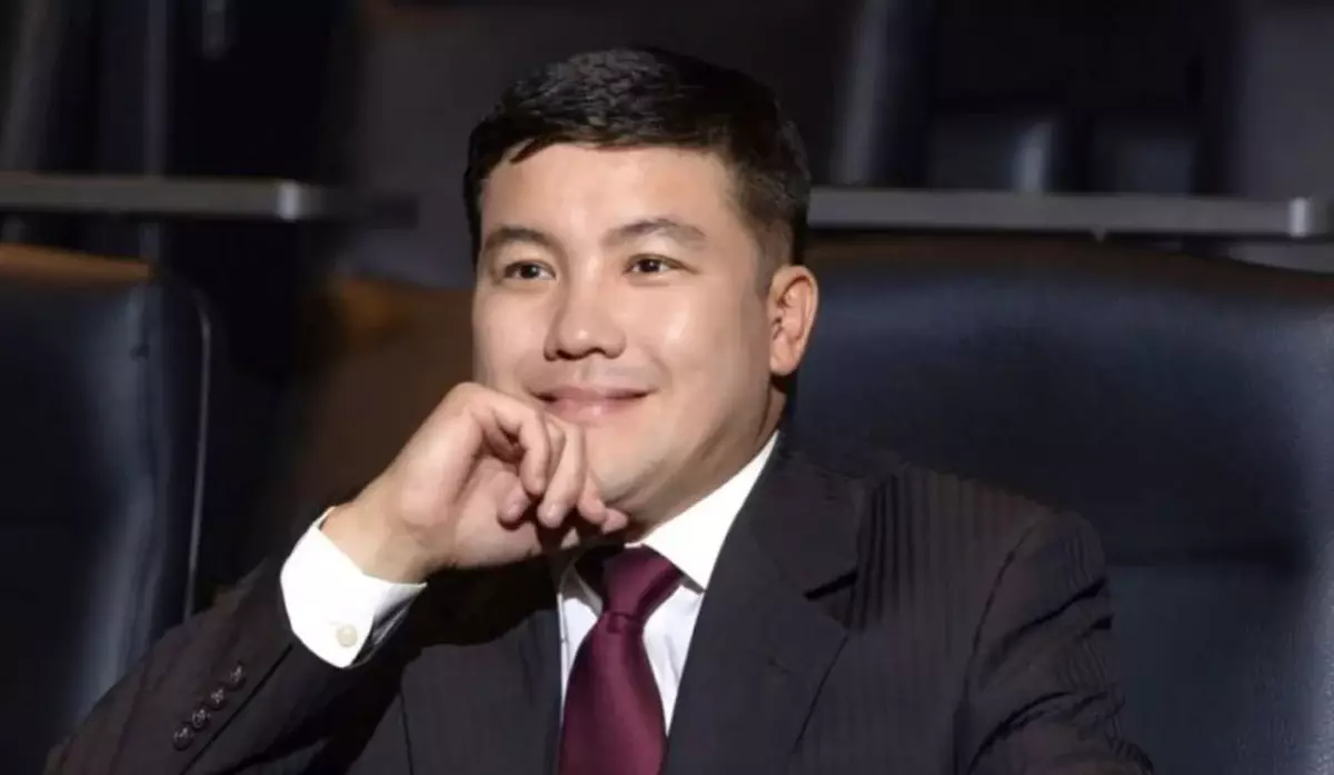 «Көрмегеніміз жоқ»: Тұрсынбек Қабатовтың екінші әйелі мәлімдеме жасады (ВИДЕО)