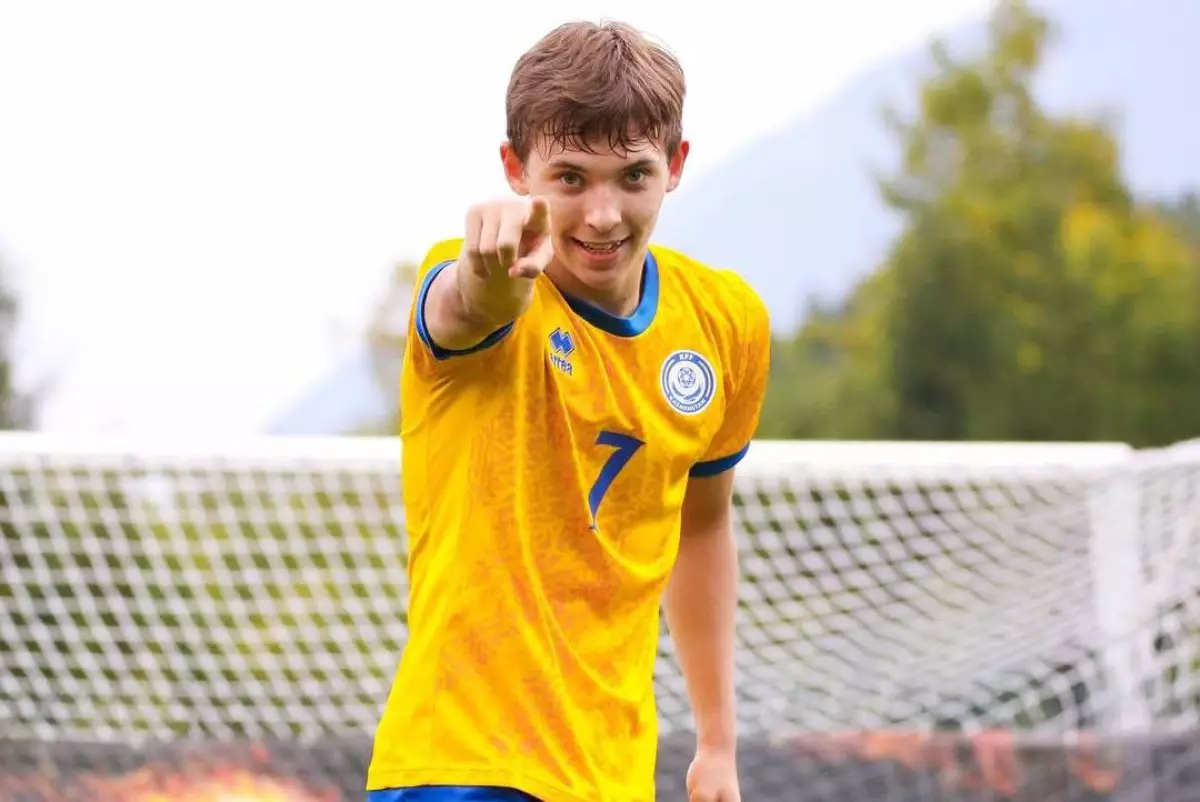 Сборная Казахстана по футболу U19 одолела Ирландию в отборах на Евро