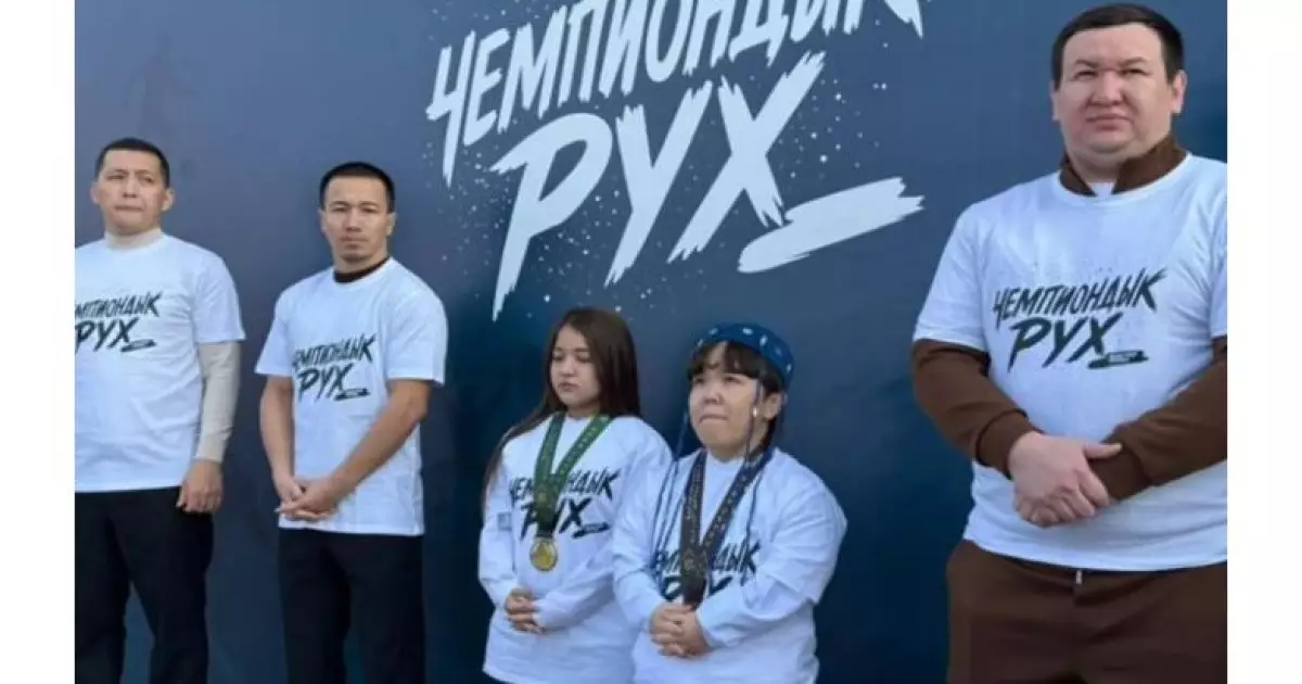   Жастар жеңімпаздармен жүздесті   