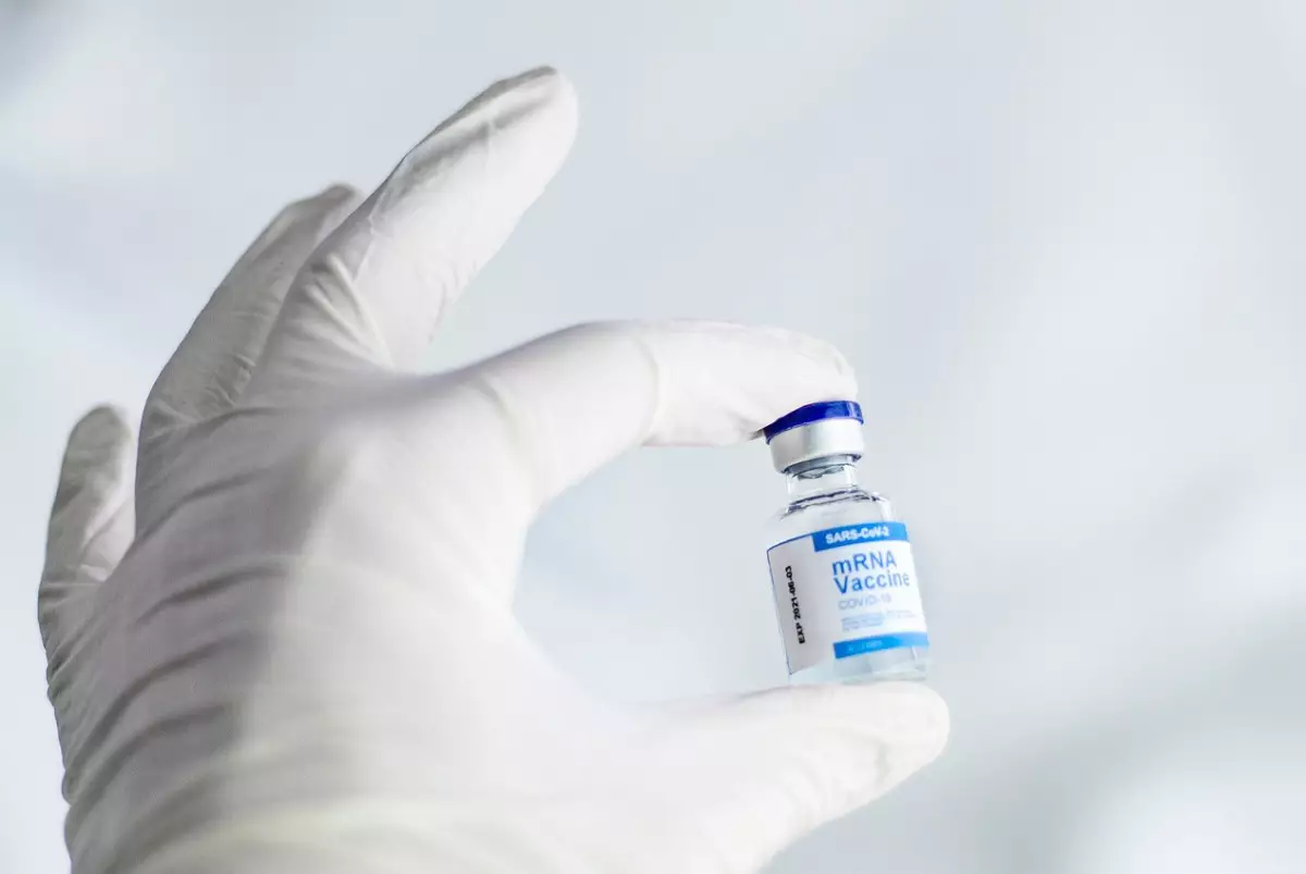 В Казахстане число отказов от вакцинации выросло почти в 4 раза