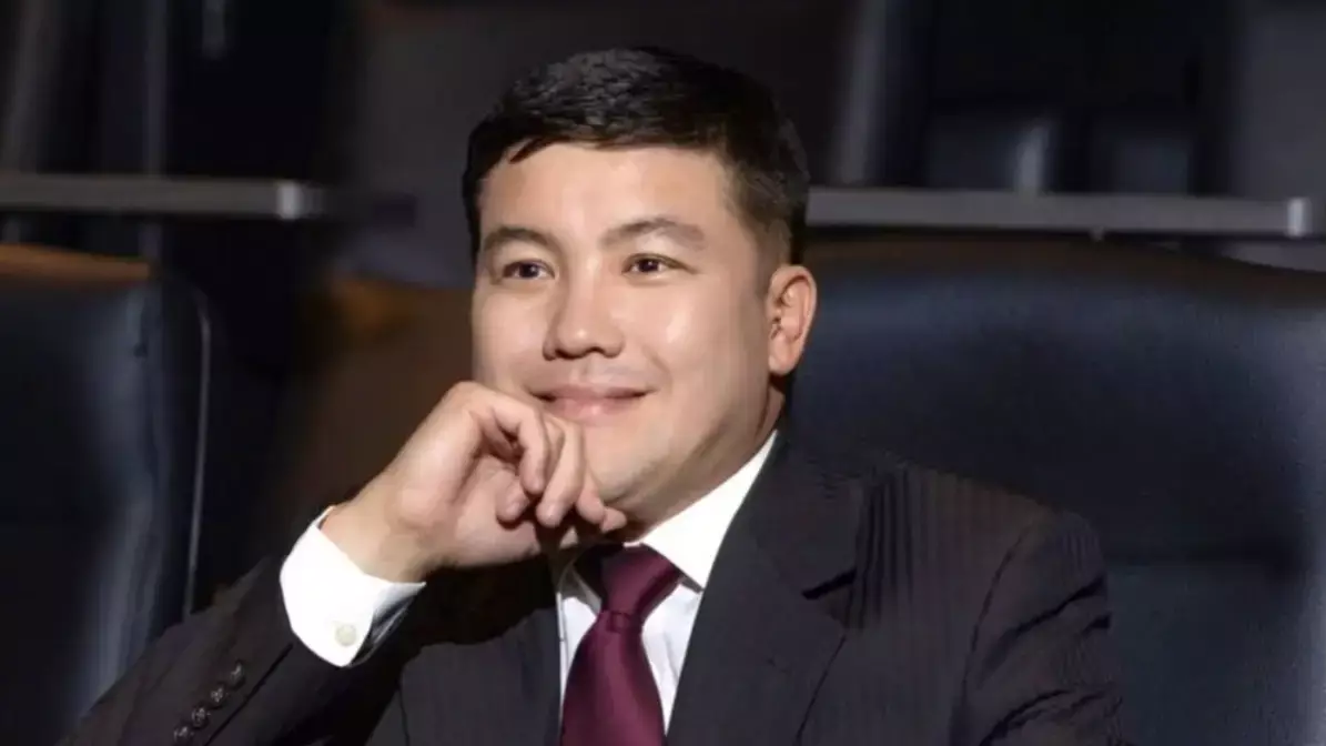 «Көрмегеніміз жоқ»: Тұрсынбек Қабатовтың екінші әйелі мәлімдеме жасады