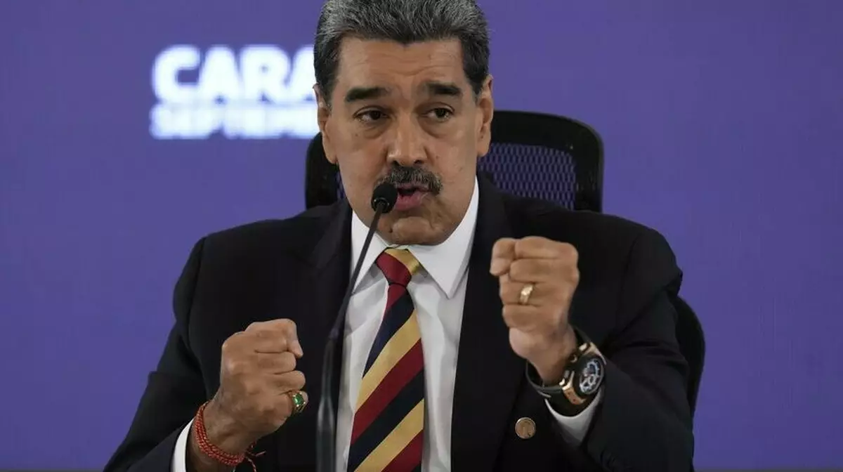 Венесуэла объявила мобилизацию после прибытия авианосца США