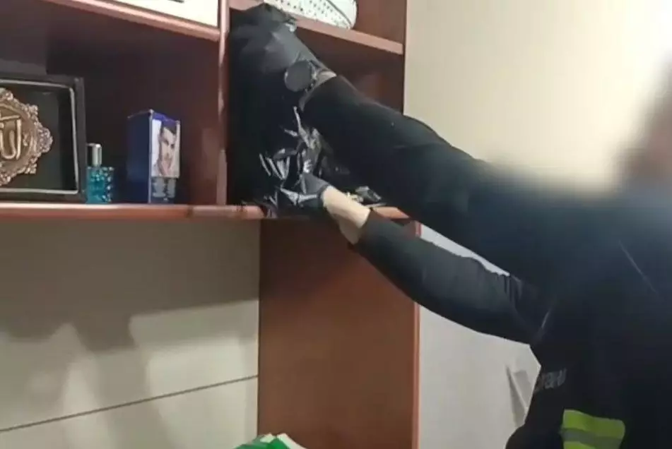В Астане полиция выследила наркосеть через случайную находку у иностранца