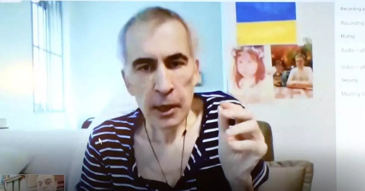  Михаил Саакашвили ауруханадан шығарылып, түрмеге қайта жеткізілді 