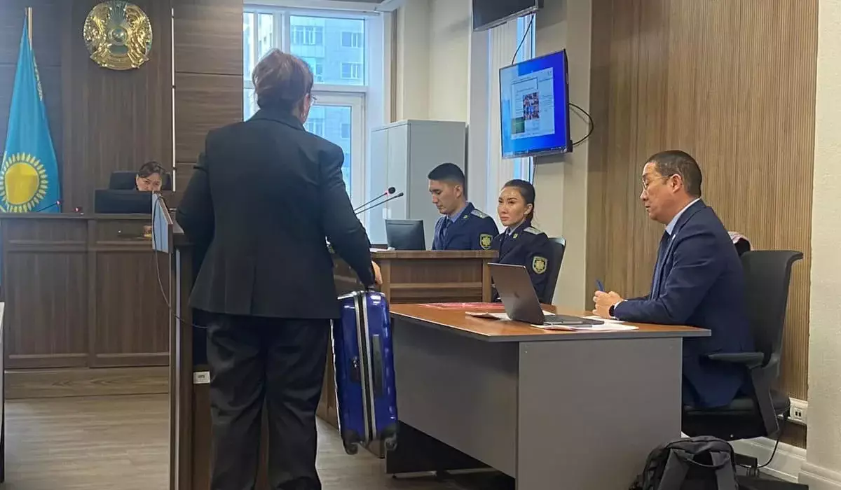 «Клялась Аллахом»: мать Бишимбаева раскрыла в суде историю загадочного чемодана и семейного скандала