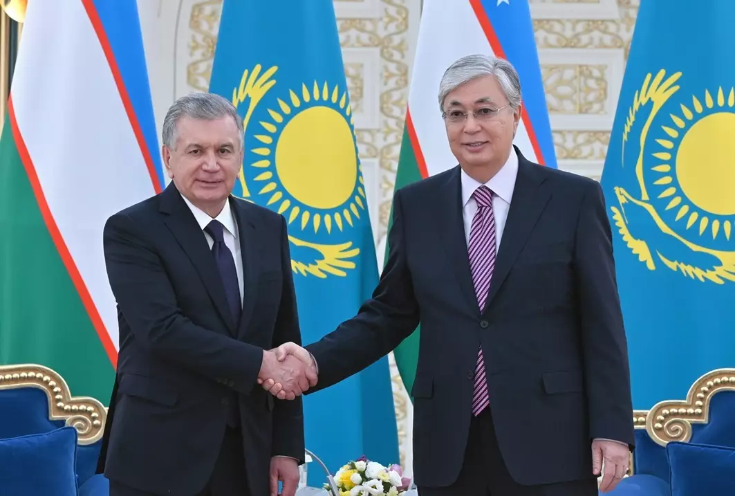 Токаев посетит в ближайшие дни Узбекистан с госвизитом
