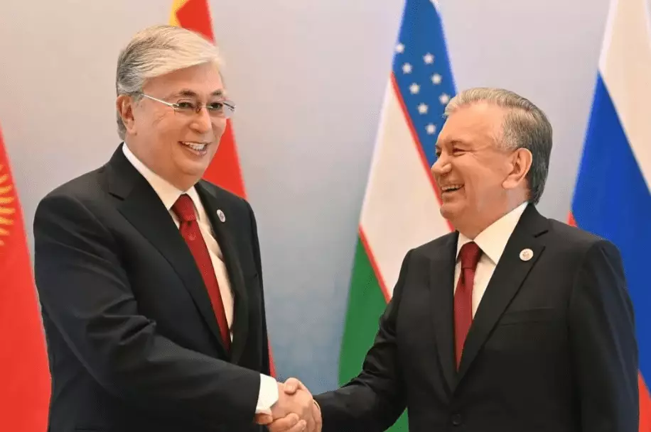 Президент Токаев посетит Узбекистан с государственным визитом