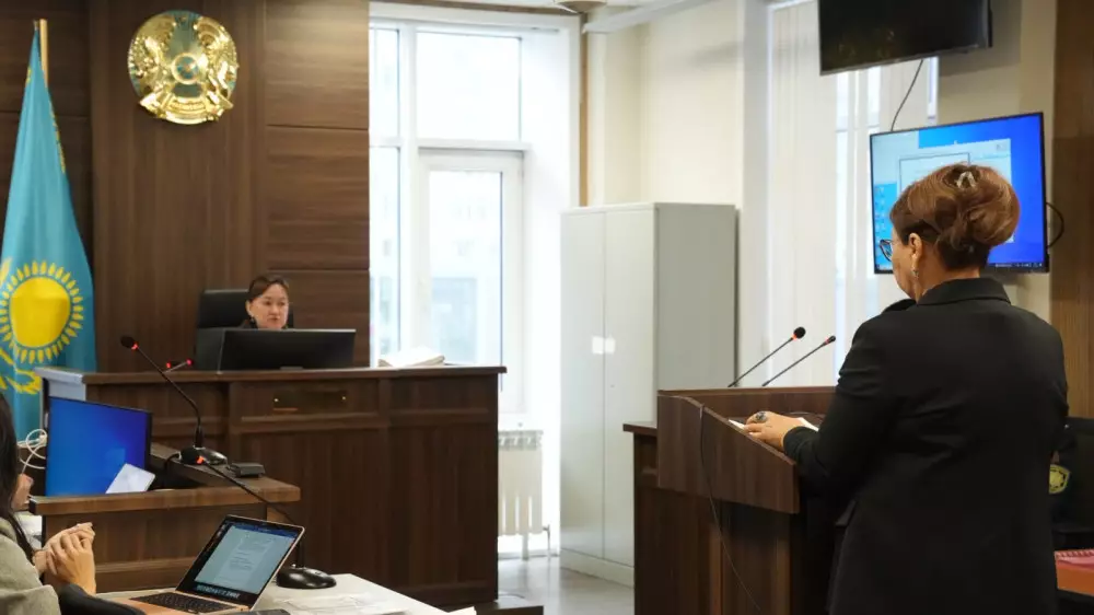 Мать Бишимбаева рассказала, откуда у неё миллион долларов