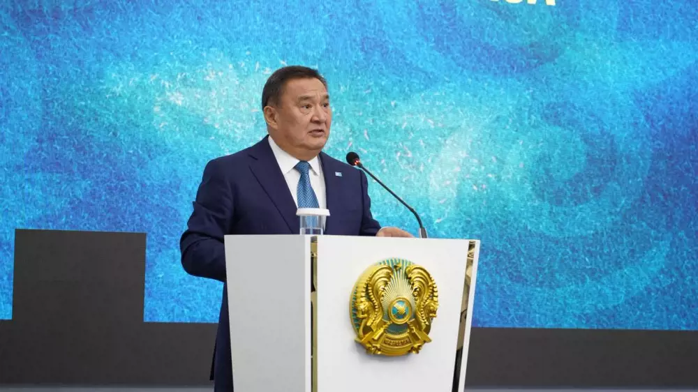 Аким Акмолинской области рассказал о рекордном урожае и новых проектах в агросекторе