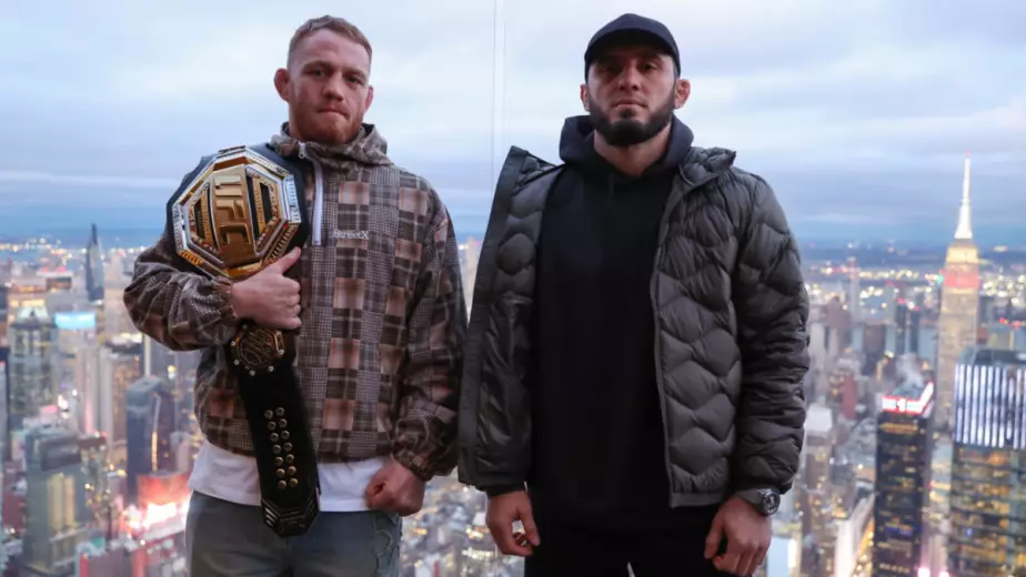 Махачев назвал фаворита в бою Шона Брэди и Майкла Моралеса