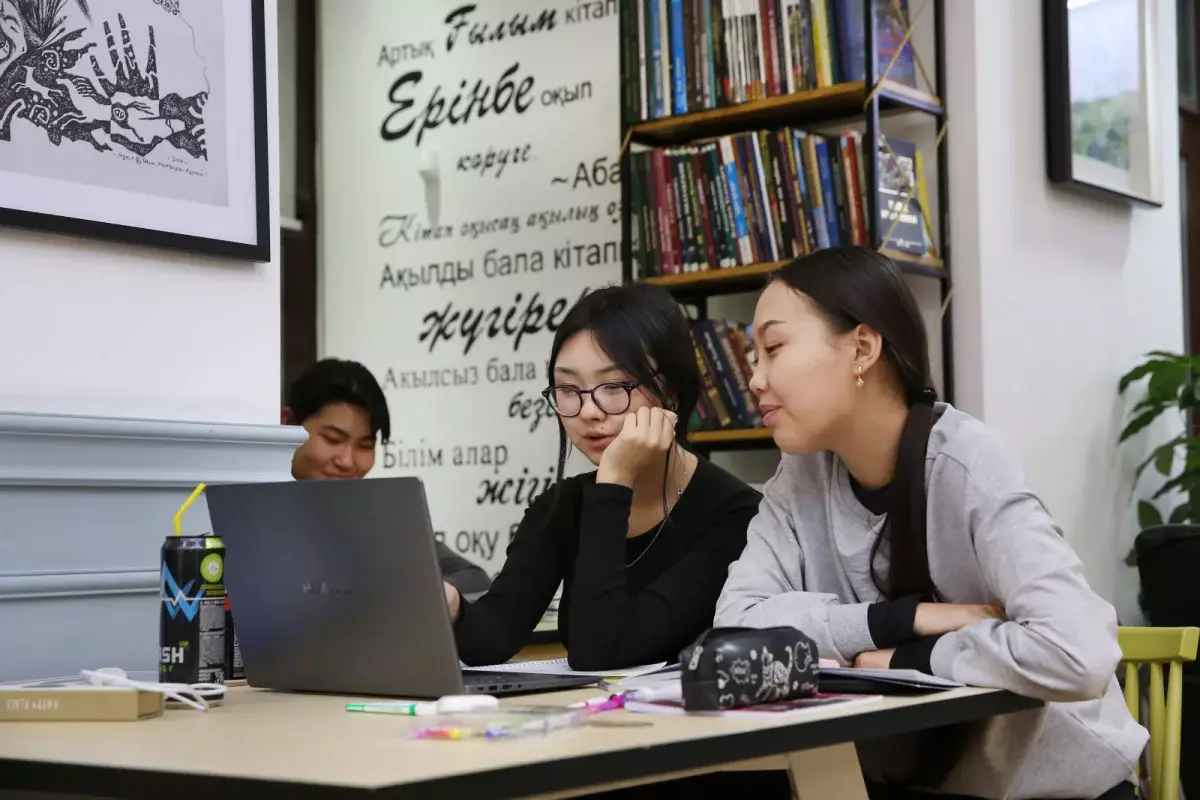 Алматы – город читающих: 2,8 млн алматинцев выбирают городские библиотеки
