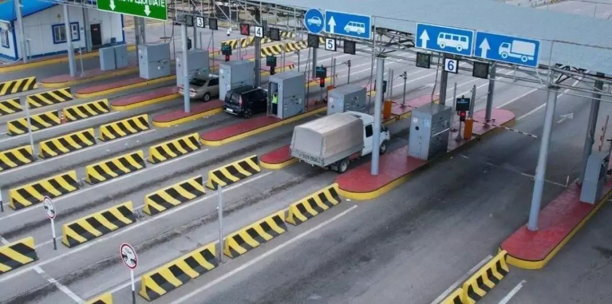 Названы самые популярные платные дороги в Казахстане