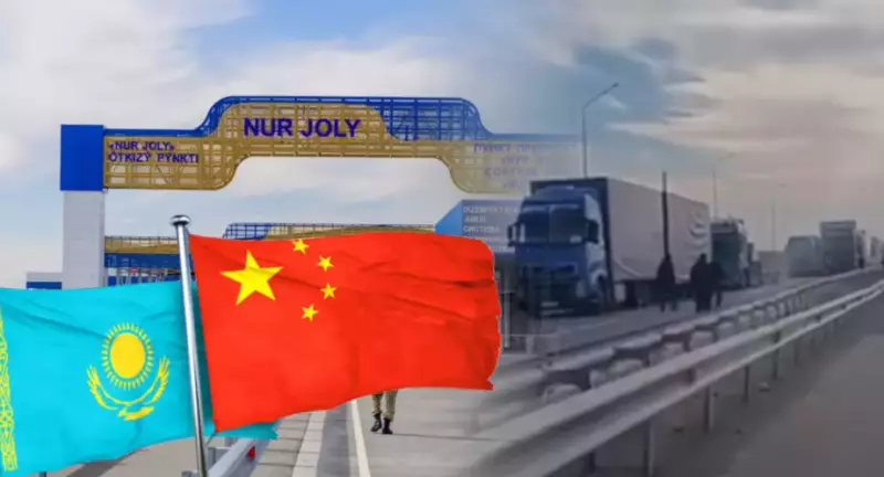 “Человек умер в очереди”: причины и последствия затора на границе Казахстана и Китая