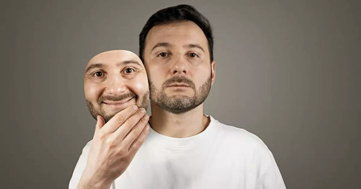  «Ата-анам қайтыс болды»: Астана тұрғыны әріптестерін алдап, ақша жинаған 