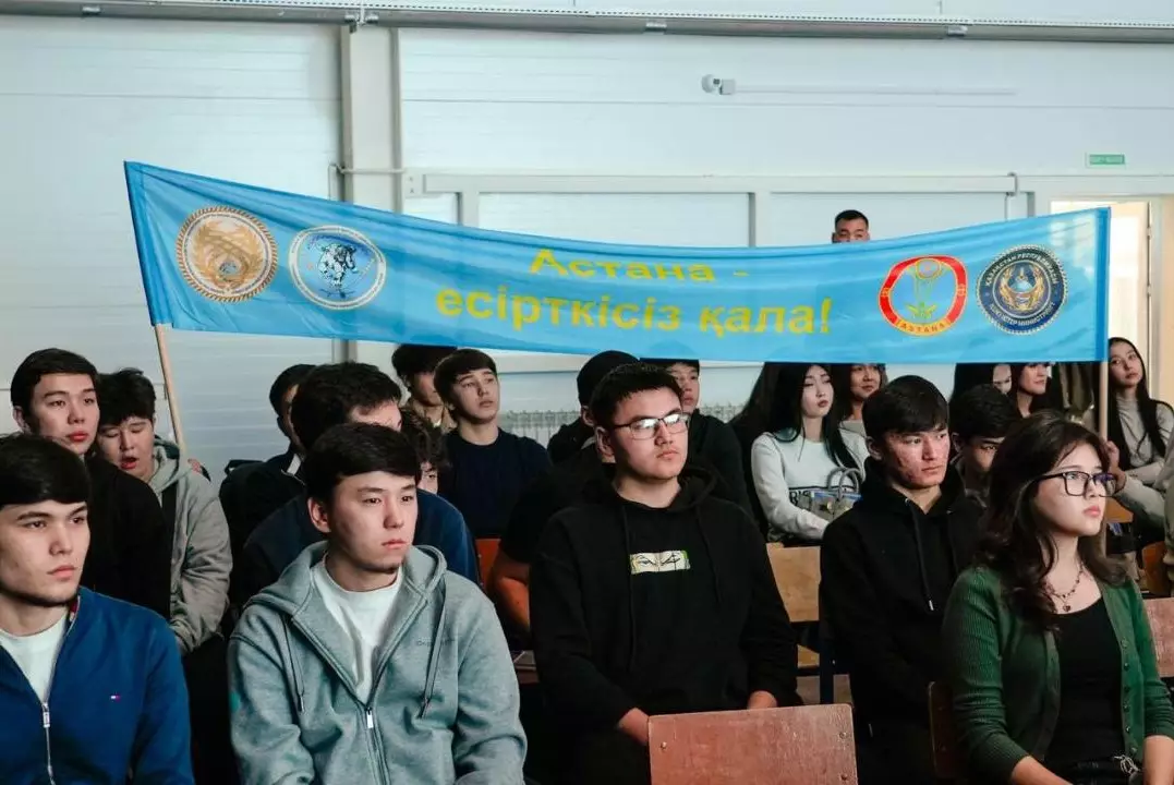 Астана без наркотиков: студенты и звезды объединились в борьбе с зависимостью