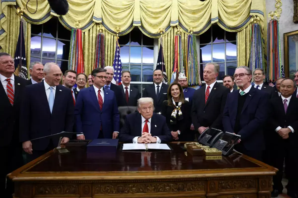 В США завершился самый продолжительный в истории шатдаун - новости на Lada.kz 13.11.2025